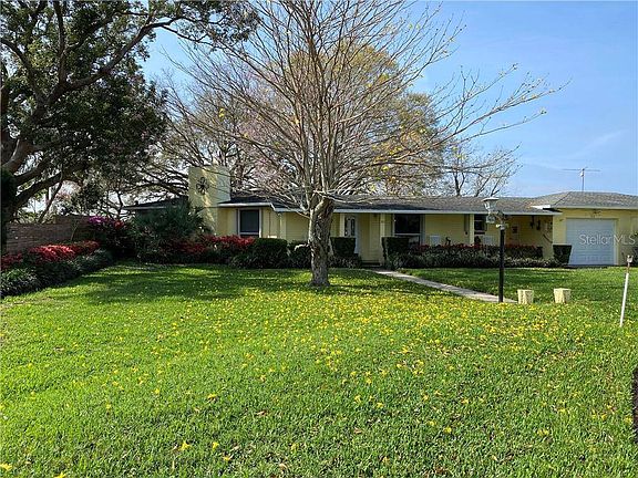 5th image of 310 Richard Pl