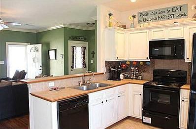 2nd image of 40230 Pecan Allee Dr
