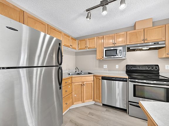 5th image of 245 Edwards Dr SW #317