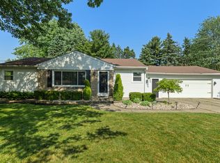 7506 14th Ave, Jenison, MI 49428