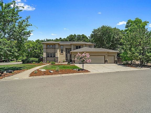 3rd image of 1085 Manning Dr