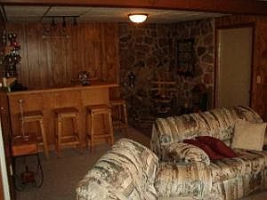 4th image of 30 Woodland Dr