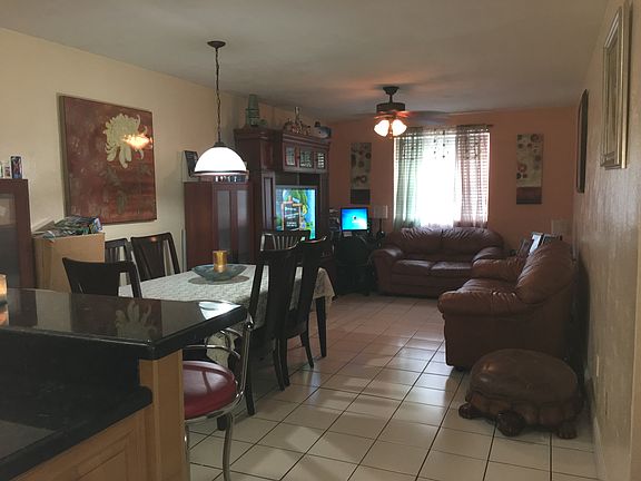 3rd image of 4655 Palm Ave APT 127