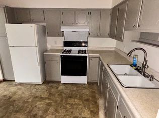 630 56th St SE APT 11, Grand Rapids, MI 49548