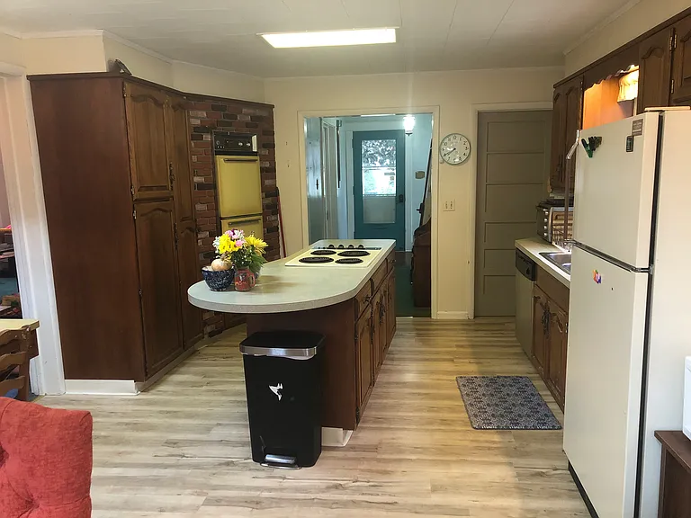 606 S Wilbur Ave #1 — Photo 11