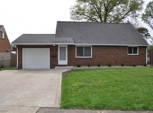 539 Royer Ave NW, North Canton, OH 44720