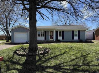 10455 Cricklewood Dr, Newburgh, IN 47630