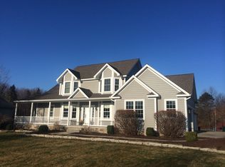 7212 Holden Rd, Stevensville, MI 49127