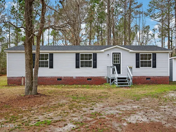 110 Winchester Lane, Rocky Point, NC 28457