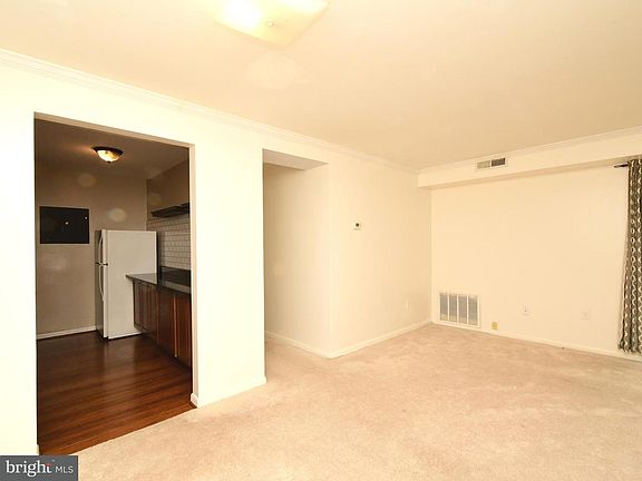 4th image of 10725 West Dr APT 102