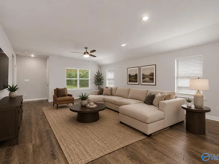 126 Jerrie Lynn Blvd — Photo 9