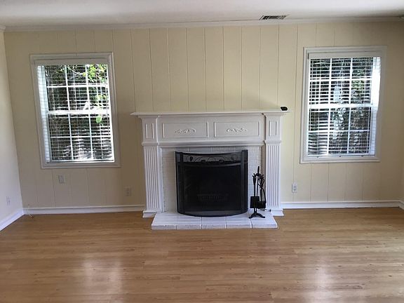 Did I mention the fireplace in the living room?