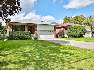 2636 Victoria Park Ave, Toronto, ON M2J4A6