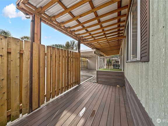 4th image of 3210 28th Street Ct E #32