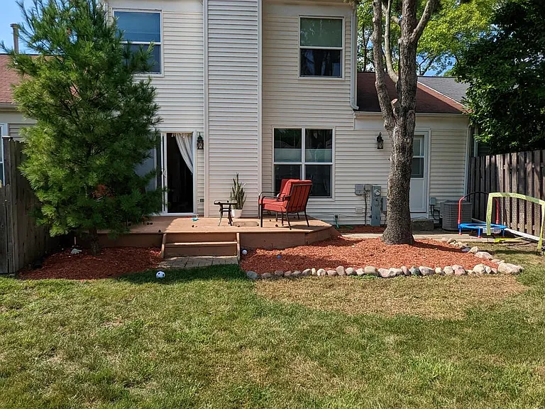 1441 N Tanglewood Ave — Photo 19