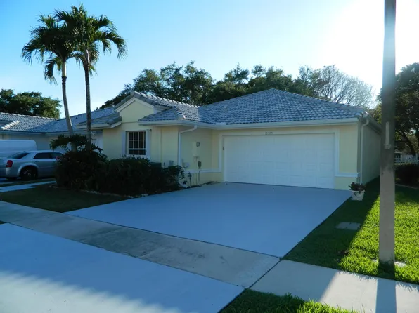 10285 Boca Springs Drive, Boca Raton, FL 33428