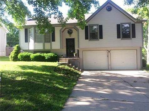2nd image of 9942 Parkview Ave