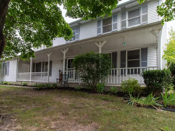 54862 Luan Dr, Osceola, IN 46561