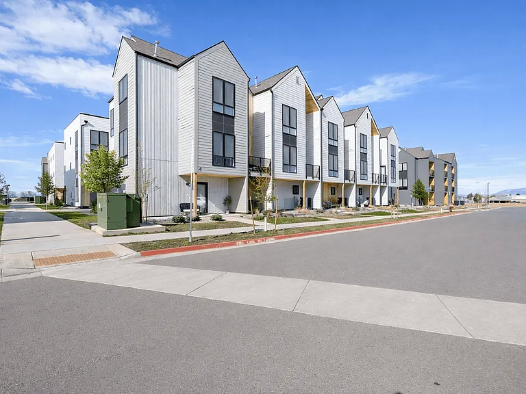 Highmark Bozeman Apartments & Townhomes — Photo 1