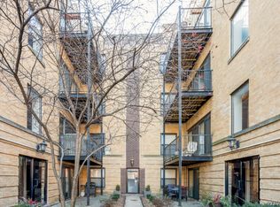 1059 W Foster Ave #4D, Chicago, IL 60640