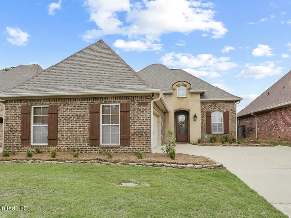 128 Asbury Sq, Pearl, MS 39208