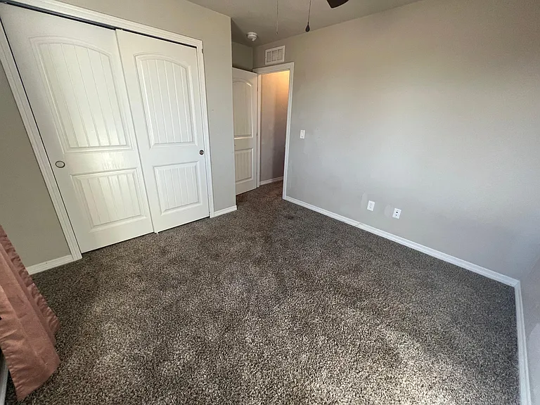 6971 Winnicut Dr — Photo 15
