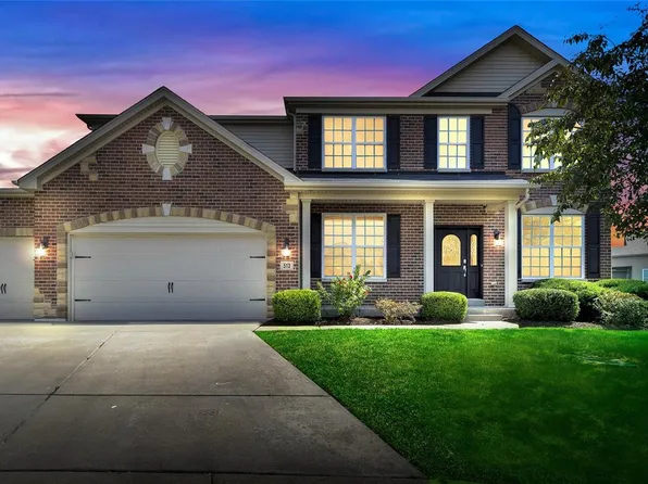 513 Bayview Pointe Ct, Lake Saint Louis, MO 63367
