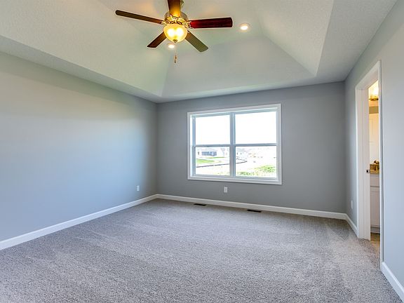 Owner s Suite Representational Photo