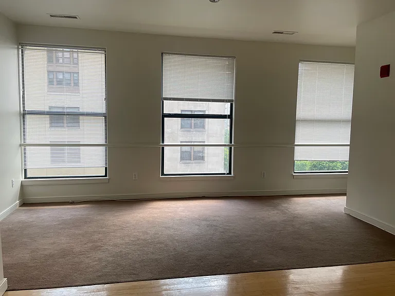 131 Tremont St — Photo 14
