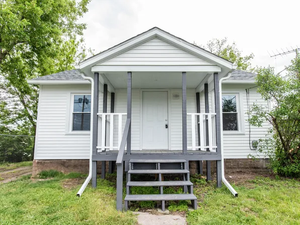 1226 Shakespeare Ave, Kalamazoo, MI 49001