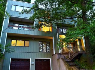 135 Wallis Rd, Brookline, MA 02467