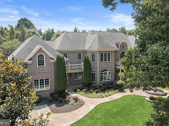 4th image of 11616 Mirror Pond Ct