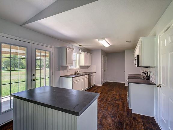 4th image of 5794 Southfork Dr W