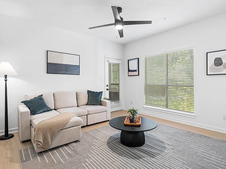 Avana Lexington — Photo 35