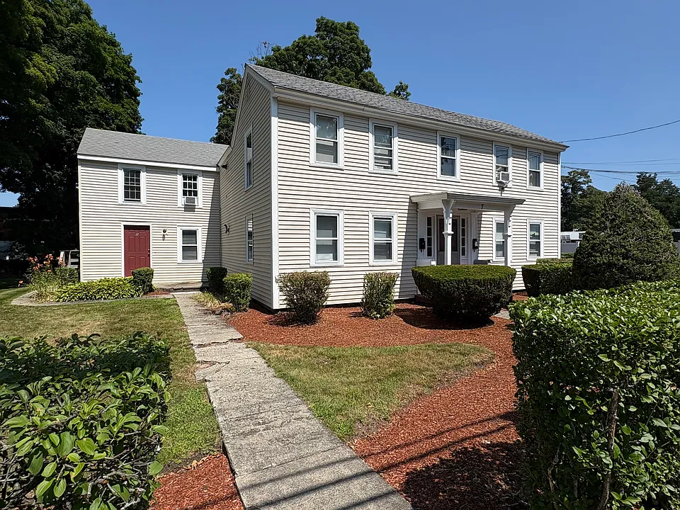 7 Grove St #2