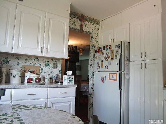 5th image of 4 Barbara Ave