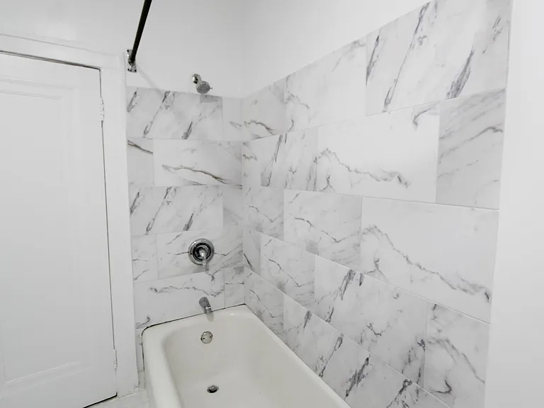 13401 S Woodland Rd #3 — Photo 11
