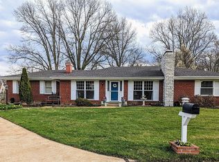 10004 Kalinda Ln, Saint Louis, MO 63128