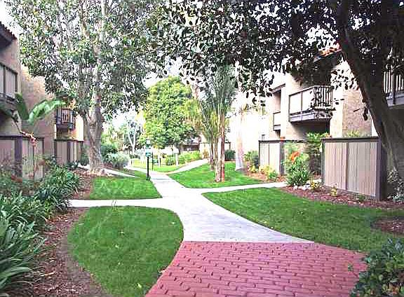5th image of 13343 Rancho Penasquitos Blvd #B102