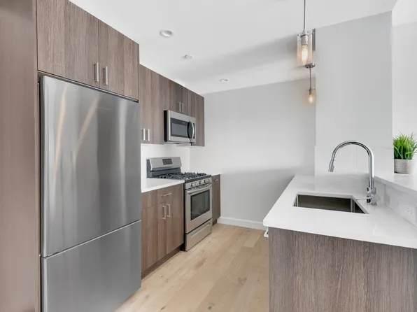 40-04 34th Avenue image 2 of 11