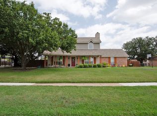 203 Country View Ln, Crandall, TX 75114