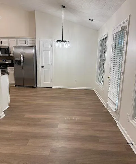 920 Charles Hall Dr — Photo 29