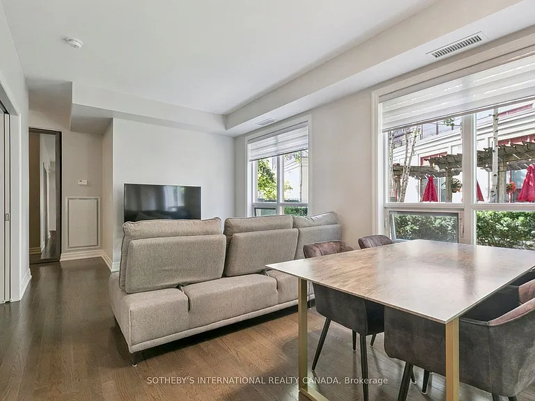15 Rean Dr #102 — Photo 9