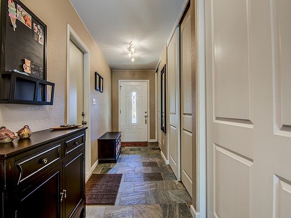 3rd image of 8476 Cortadera Dr