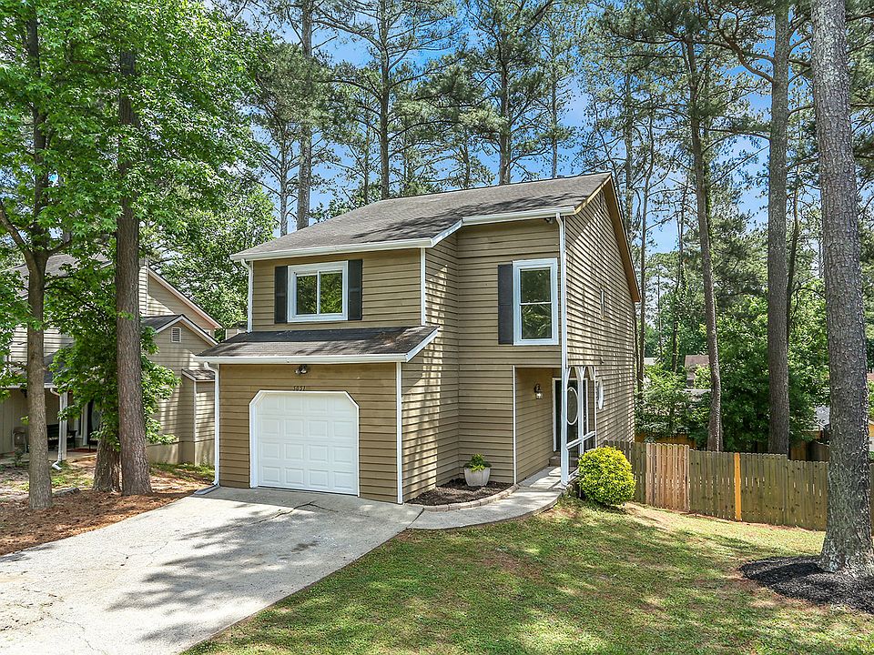1st image of 5051 Station Cir