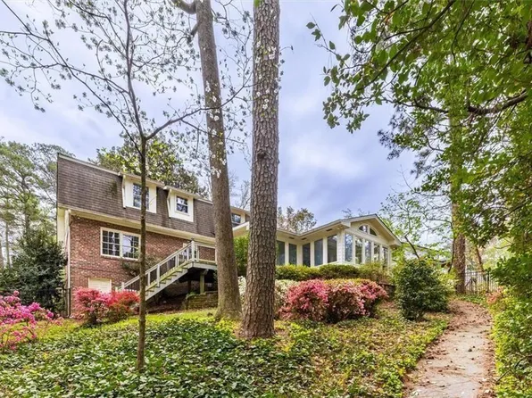 2680 Churchwell Ln, Tucker, GA 30084