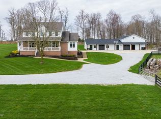 8877 Zuercher Rd, Apple Creek, OH 44606