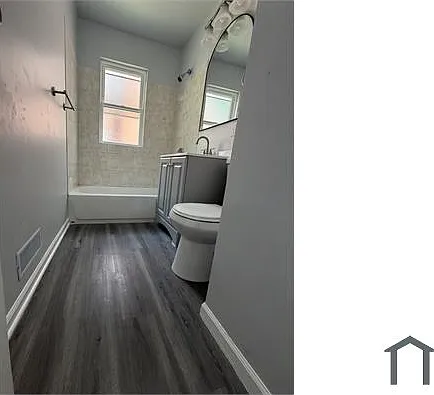 10043 S Oglesby Ave — Photo 5