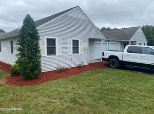 133 Pocahontas Ln #33, Elysburg, PA 17824
