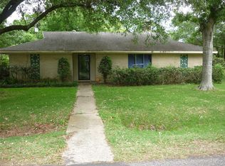 1523 Highland Dr, Alvin, TX 77511